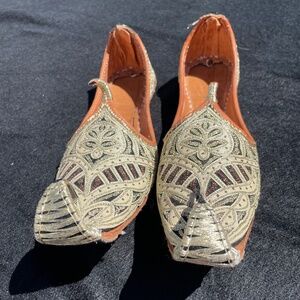 Stunning leather Middle Eastern shoes from Dubai - NEW.